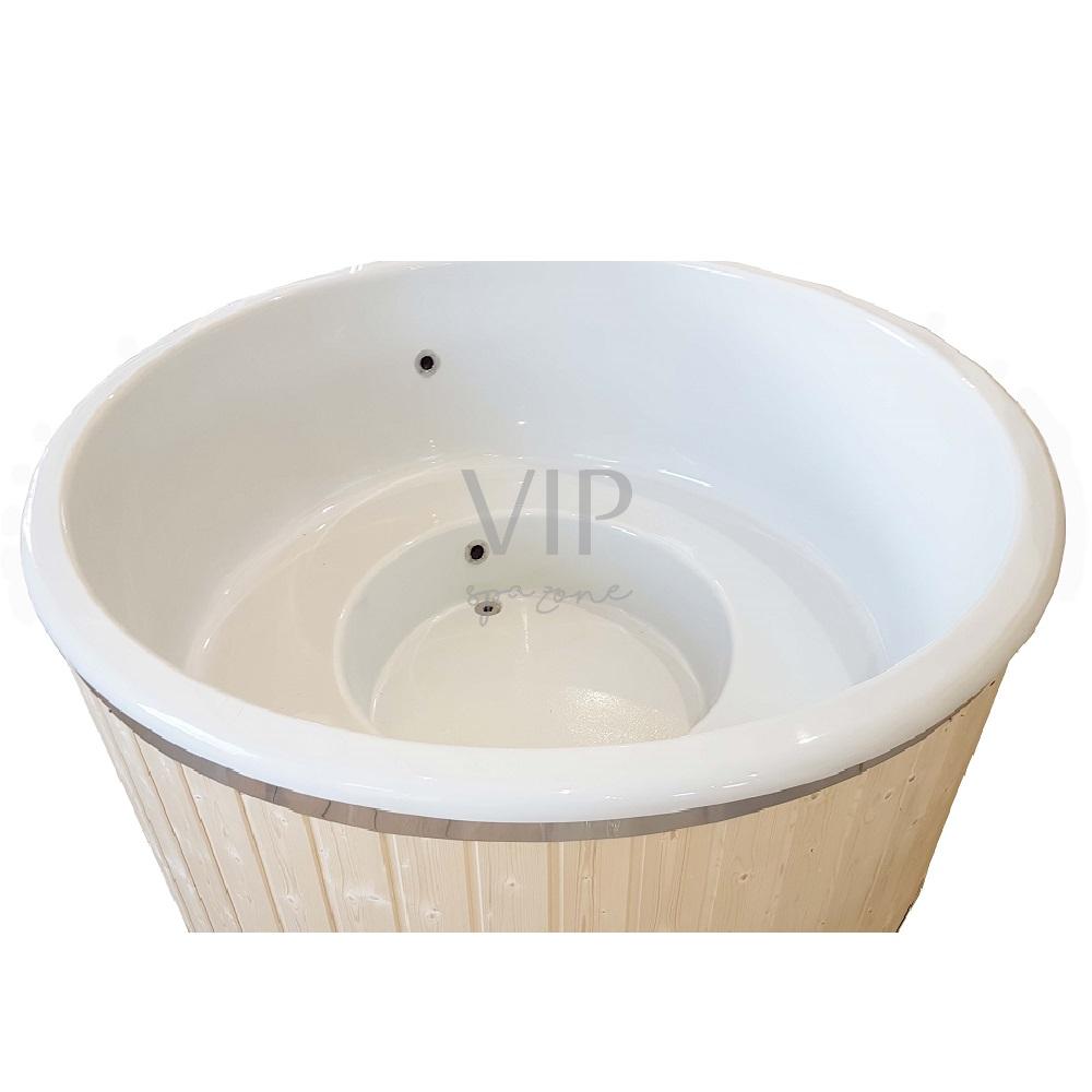 outdoor plastic tub